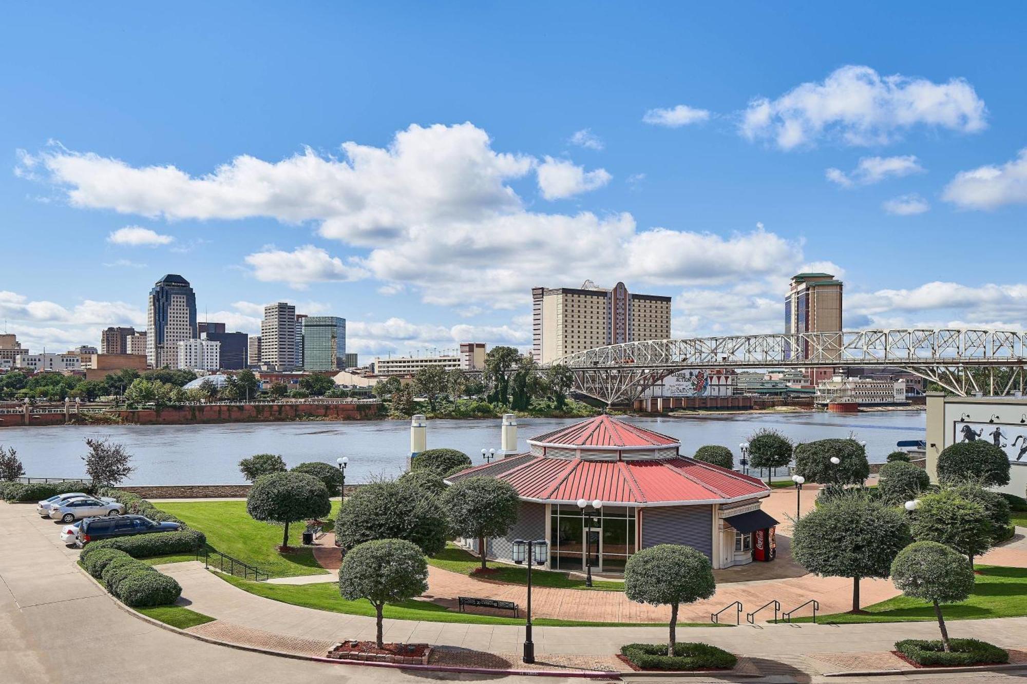 Courtyard Shreveport-Bossier City/Louisiana Boardwalk Екстериор снимка